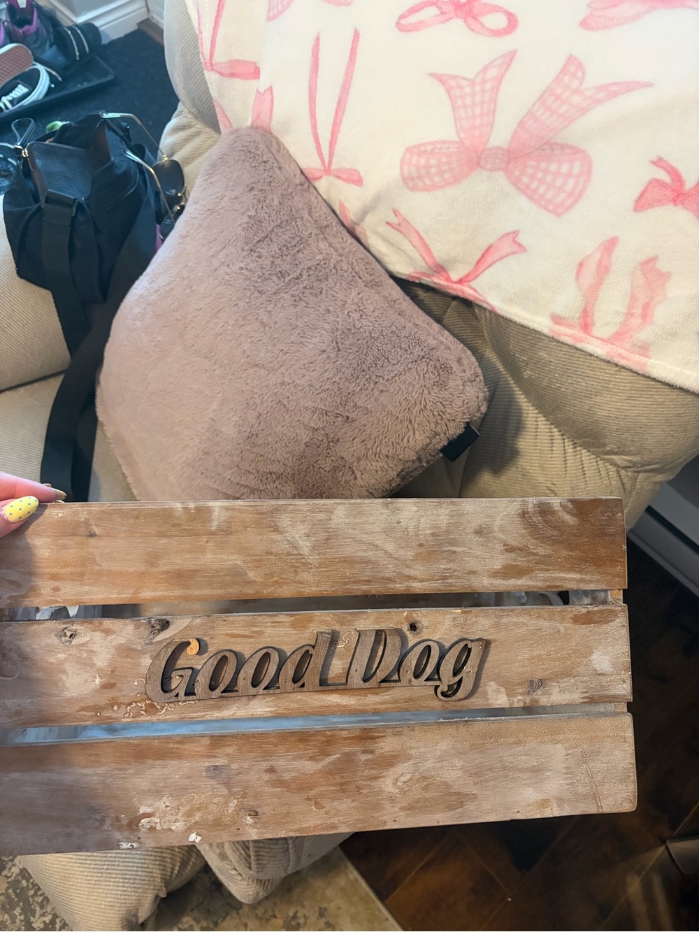 Good Dog Rustic Wooden Sign - Brown